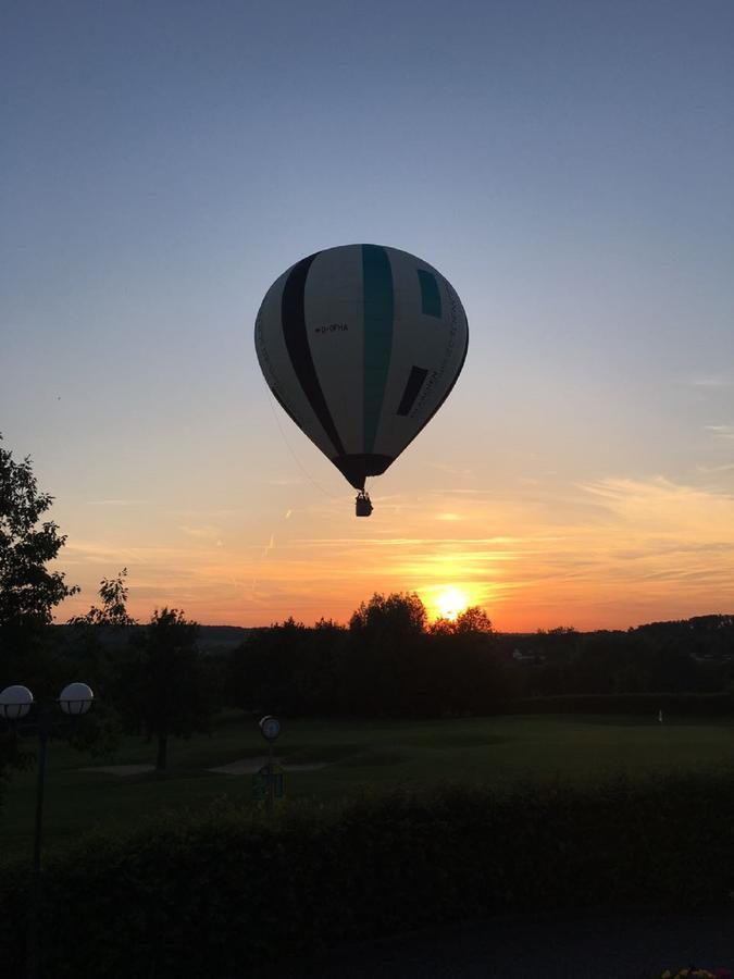Golf Hotel Mergelhof Gemmenich Eksteriør bilde
